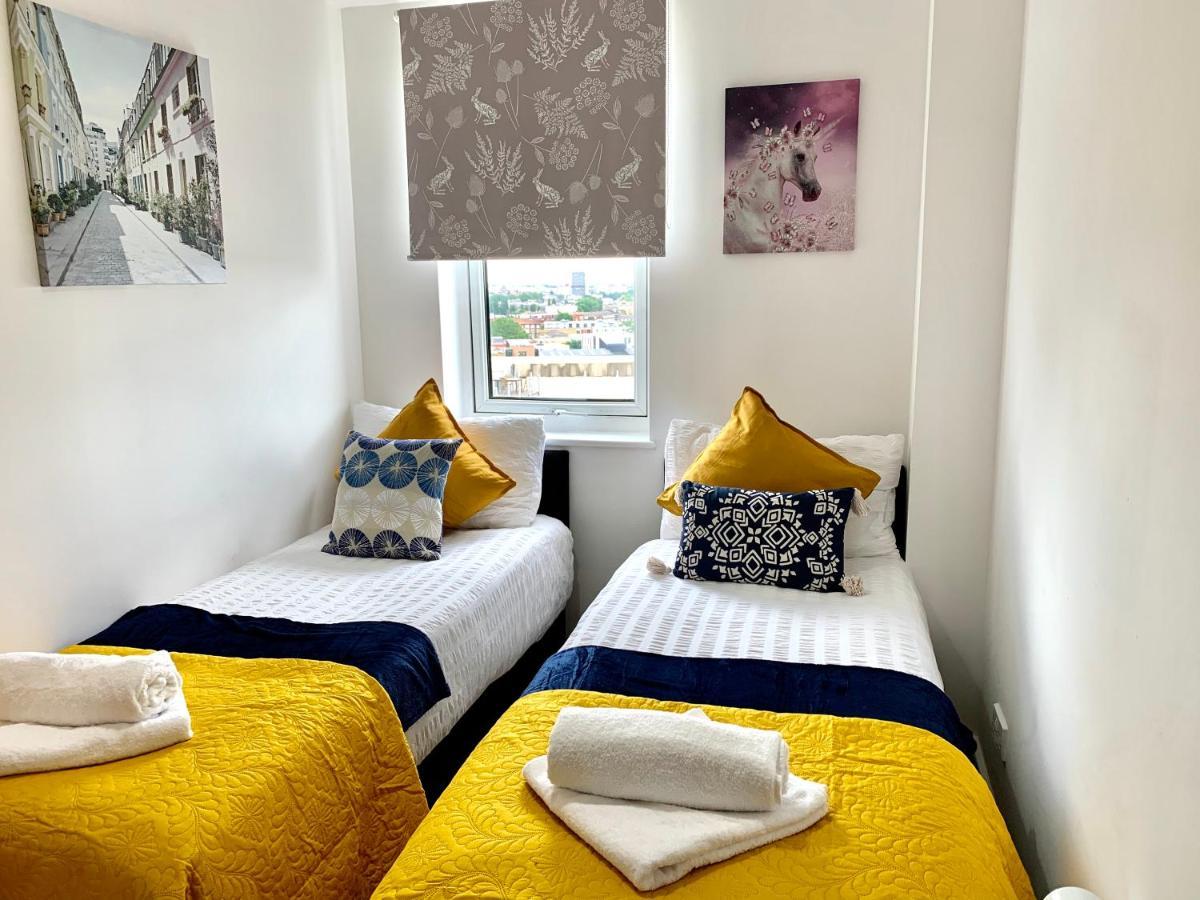 Central London 2 Bedrooms, Seperate Recption, Full Kitchen, Free Parking Εξωτερικό φωτογραφία